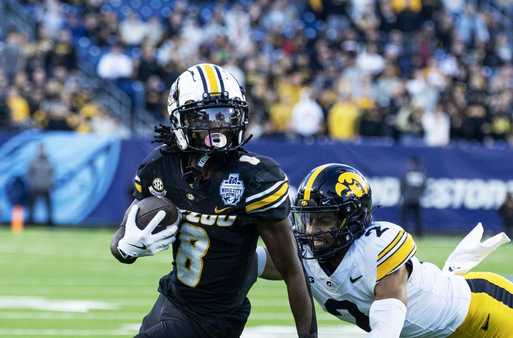 Mizzou defeats Iowa 27-24 to win the TransPerfect Music City bowl